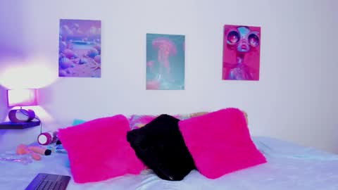 saray 18 online show from 5, 12, 2025