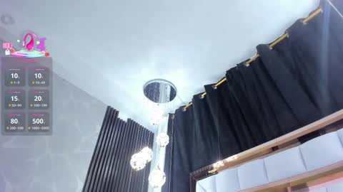 Snapshot of sarayroyse chatting on 7, 10, 2025 Saray online show from 7, 10, 2025