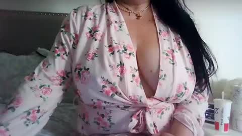 Sara online show from 11, 10, 2025