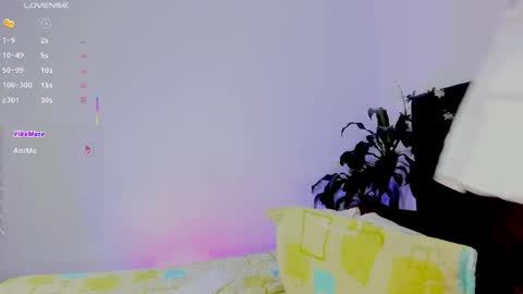 Snapshot of sarha_foxxx chatting on 6, 6, 2026 Heeey Help me reach 100 likes up online show from 6, 6, 2026