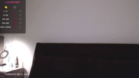 Snapshot of sarinaluv chatting on 2, 1, 2025 online show from 2, 1, 2025