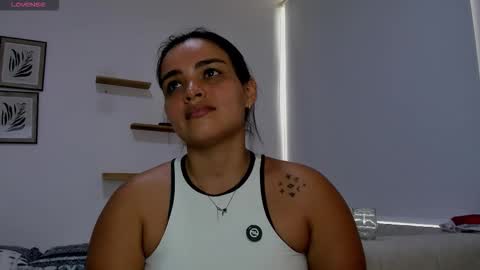 Snapshot of saritadolly_ chatting on 14, 12, 2025 Sara Cute online show from 14, 12, 2025