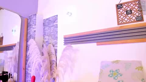 Snapshot of saritalove_ chatting on 6, 3, 2026 Sara online show from 6, 3, 2026