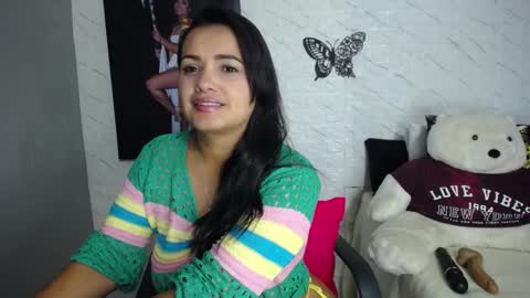 Snapshot of saritatellez chatting on 30, 9, 2025 Sarita Tellez online show from 30, 9, 2025