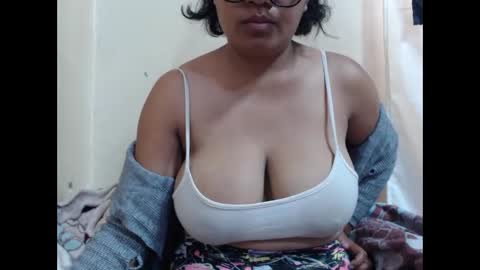 saronette online show from 27, 3, 2026