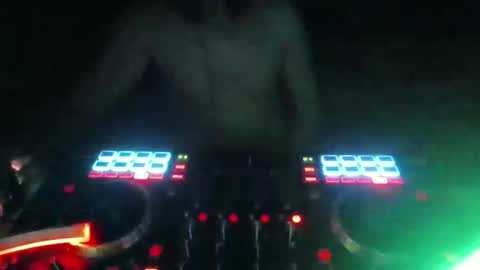 sasch1982h online show from 16, 12, 2025