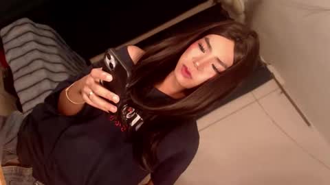 Snapshot of sasha_blade chatting on 9, 5, 2026 Sasha online show from 9, 5, 2026