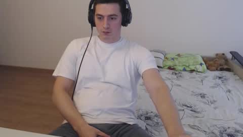 Snapshot of sasha_calvin chatting on 21, 9, 2025 sasha_calvin online show from 21, 9, 2025