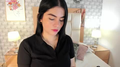 Snapshot of sasha_sims chatting on 12, 9, 2025 Camila online show from 12, 9, 2025