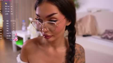 sashafererra online show from 12, 7, 2026