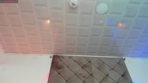 Snapshot of sashajune chatting on 5, 12, 2024 selene online show from 5, 12, 2024