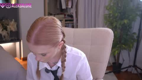 Snapshot of sashalore chatting on 25, 5, 2026 sashalore online show from 25, 5, 2026
