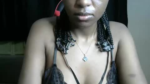 sassy_lyne online show from 6, 4, 2026