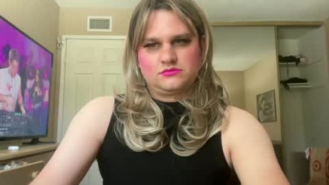 Snapshot of sassyfrassy99 chatting on 12, 6, 2026 Sassy online show from 12, 6, 2026