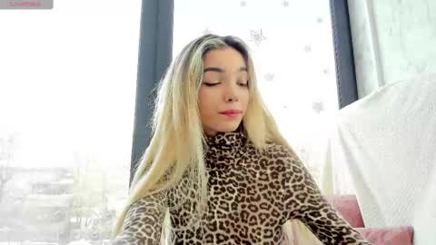 sassyt33n online show from 22, 2, 2025