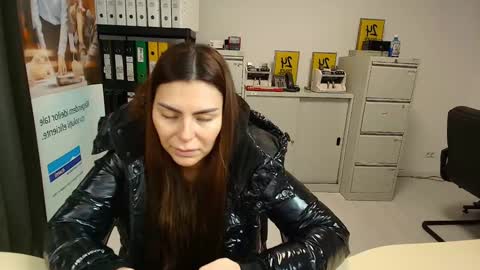 sassytiff online show from 3, 2, 2025