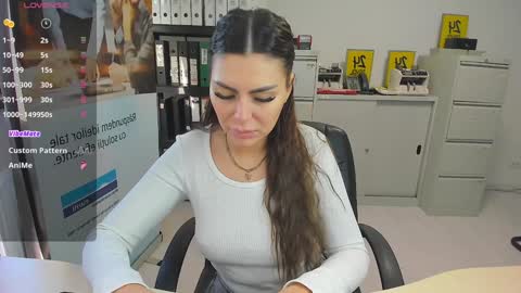 sassytiff online show from 9, 3, 2025