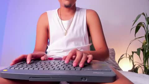     online show from 23, 10, 2025