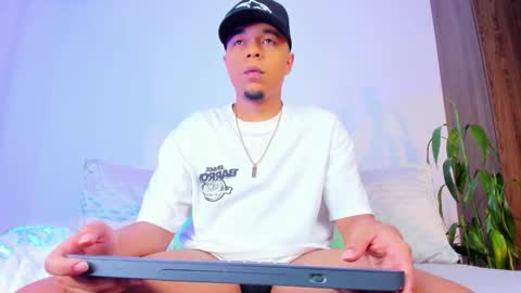 Snapshot of satanas_333 chatting on 22, 2, 2026 online show from 22, 2, 2026