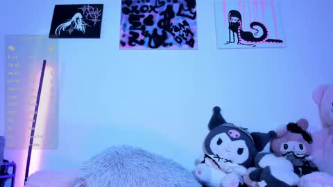    im expecting 300 thumbs up on my altar online show from 16, 5, 2026