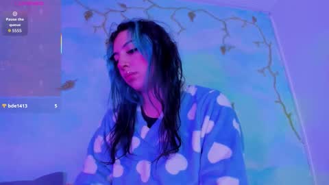 Saturnooo online show from 6, 11, 2025