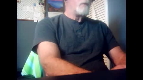 Snapshot of satyr64 chatting on 8, 10, 2025 satyr64 online show from 8, 10, 2025
