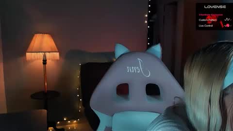 Snapshot of saucy_jenn1 chatting on 12, 1, 2025 I AM JENN online show from 12, 1, 2025