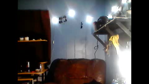 Snapshot of savage352ratchet chatting on 13, 1, 2025 Bugglove online show from 13, 1, 2025