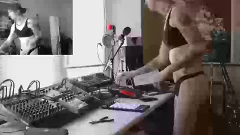 Snapshot of savagewaves chatting on 12, 3, 2026 savagewaves online show from 12, 3, 2026