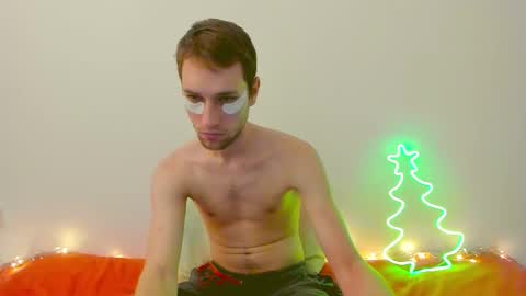 Snapshot of savak_hottie chatting on 14, 1, 2025 Savak Laakem online show from 14, 1, 2025