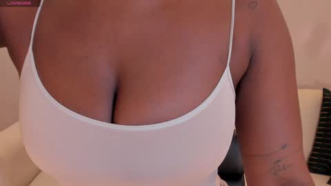 S a v a n n a h  online show from 27, 1, 2025