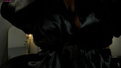 S a v a n n a h  online show from 1, 10, 2025