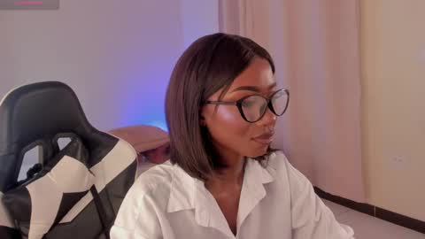 Snapshot of savannahwildee chatting on 2, 2, 2025 Savannahwildee online show from 2, 2, 2025