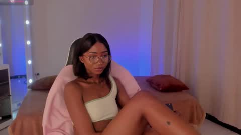 Snapshot of savannahwildee chatting on 6, 2, 2025 Savannahwildee online show from 6, 2, 2025