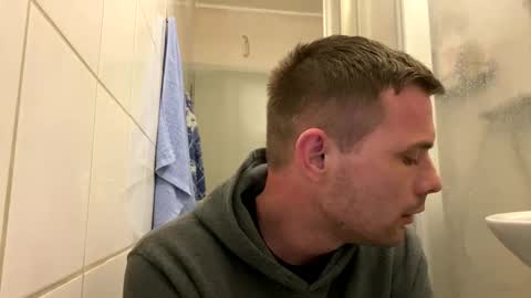 Snapshot of sawa08051989 chatting on 31, 12, 2024 chamomile online show from 31, 12, 2024