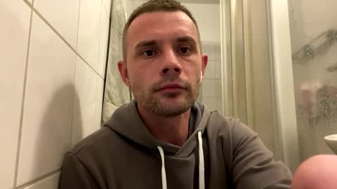 Snapshot of sawa08051989 chatting on 19, 10, 2025 chamomile online show from 19, 10, 2025