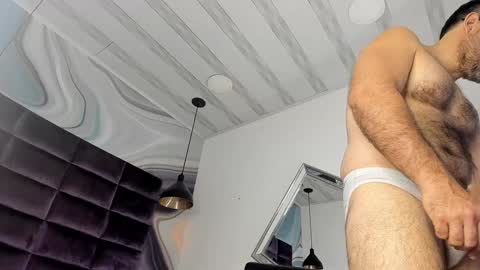 Snapshot of sbastone_muscle chatting on 22, 1, 2025 sebastian muscleman daddy the better latin lover online show from 22, 1, 2025