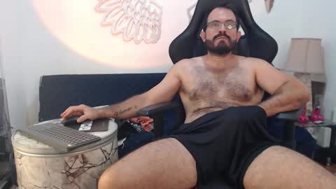 sebastian   muscleman  daddy   the better  latin  lover   online show from 23, 2, 2026