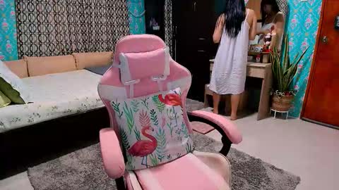 scarlett. online show from 4, 3, 2026