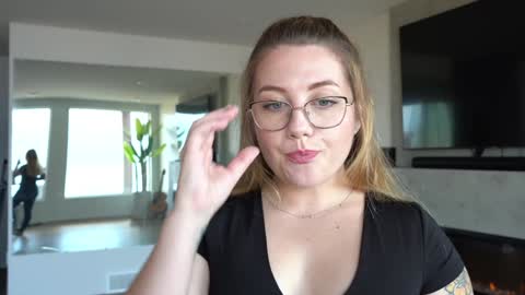 Snapshot of scarlajade chatting on 4, 12, 2024 scarlajade online show from 4, 12, 2024