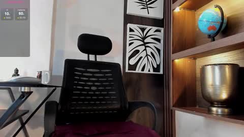 Snapshot of scarleett22 chatting on 4, 2, 2026 Scarleet online show from 4, 2, 2026