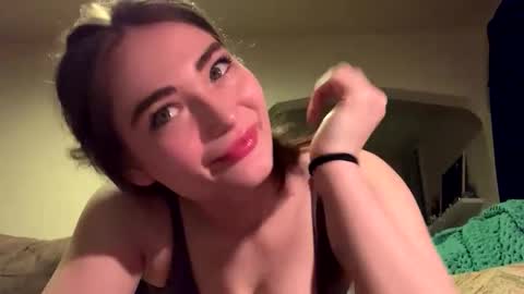 scarletbean online show from 23, 3, 2026