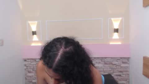 Snapshot of scarletdream4 chatting on 12, 3, 2025 Scarlet Dream online show from 12, 3, 2025