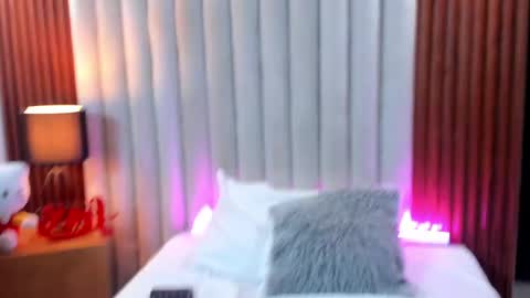 Scarlett online show from 15, 4, 2026