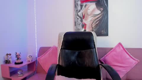 Snapshot of scarlett_johanson13 chatting on 11, 2, 2025 Scarlett online show from 11, 2, 2025