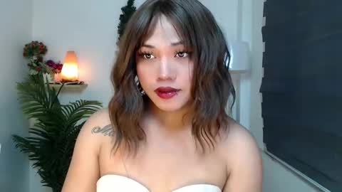 Snapshot of scarlett_sofia69 chatting on 14, 10, 2025 online show from 14, 10, 2025