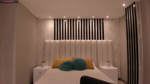 Snapshot of scarlettboss_ chatting on 12, 9, 2025 Scarlett online show from 12, 9, 2025