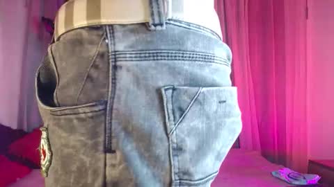 Snapshot of scarlettqueencs chatting on 19, 10, 2025 Scarlett online show from 19, 10, 2025