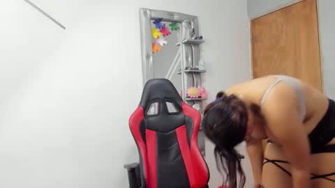 scarllet_lan online show from 7, 12, 2024