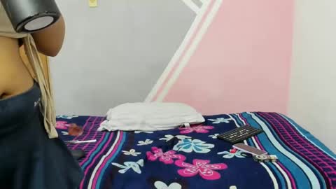 scarllet_lan online show from 6, 2, 2025